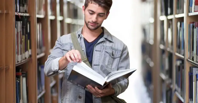 Mutuelle étudiante